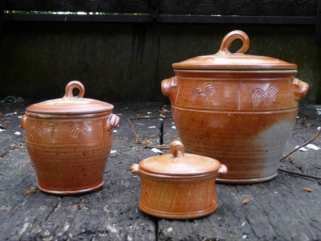 pottery