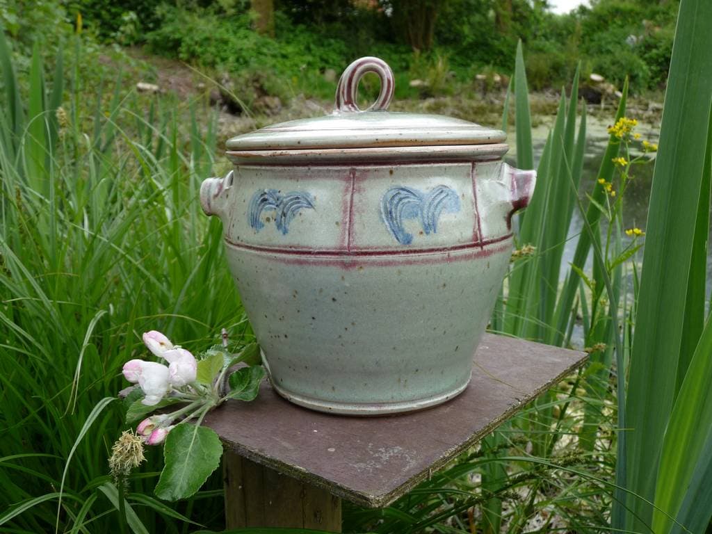 pottery